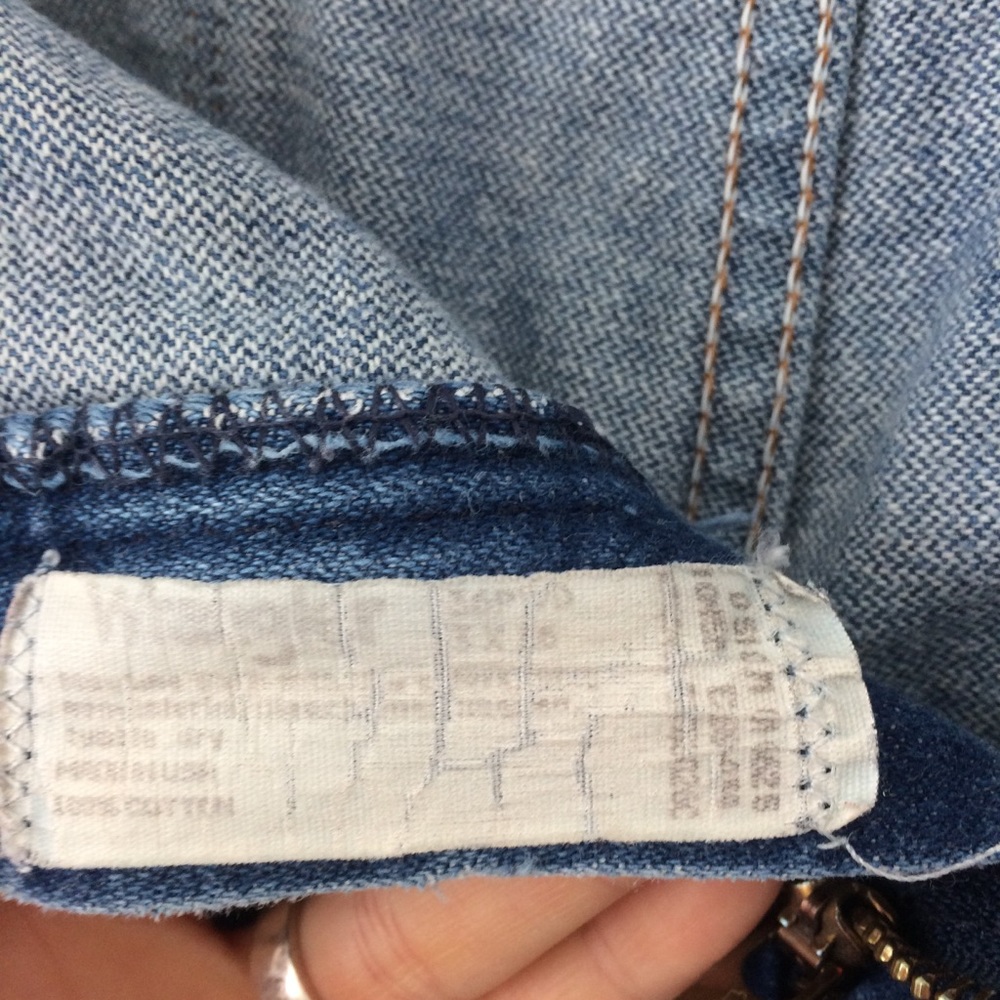 ✨SOLD✨Vintage high waist Wrangler jeans - Picture 3 of 8